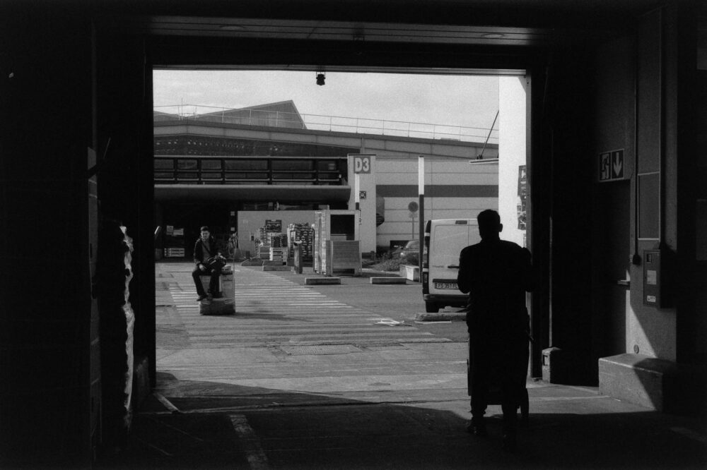 Black and white view of an industrial area in a French city.