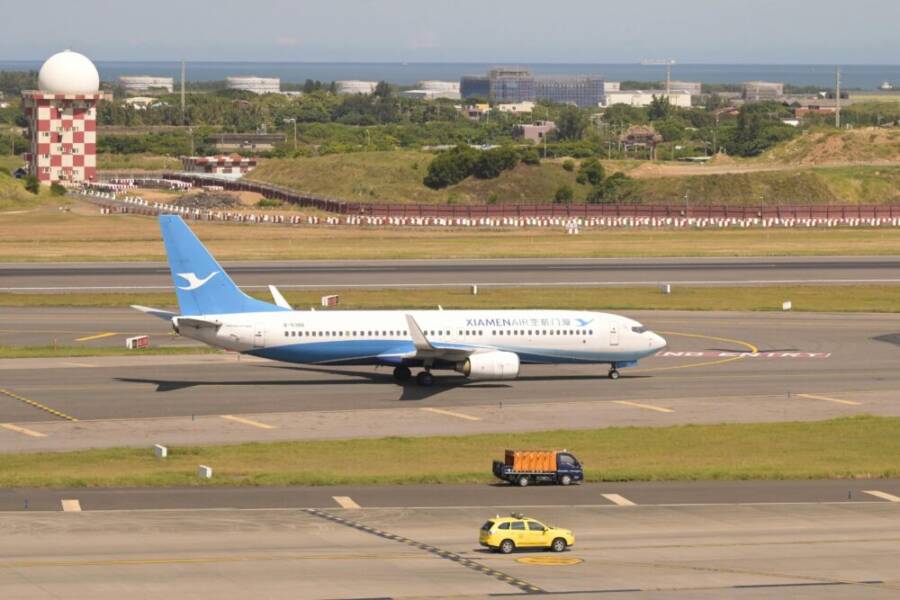 A Xiamen Airlines plane taxiing at Taoyuan Airport, Taiwan