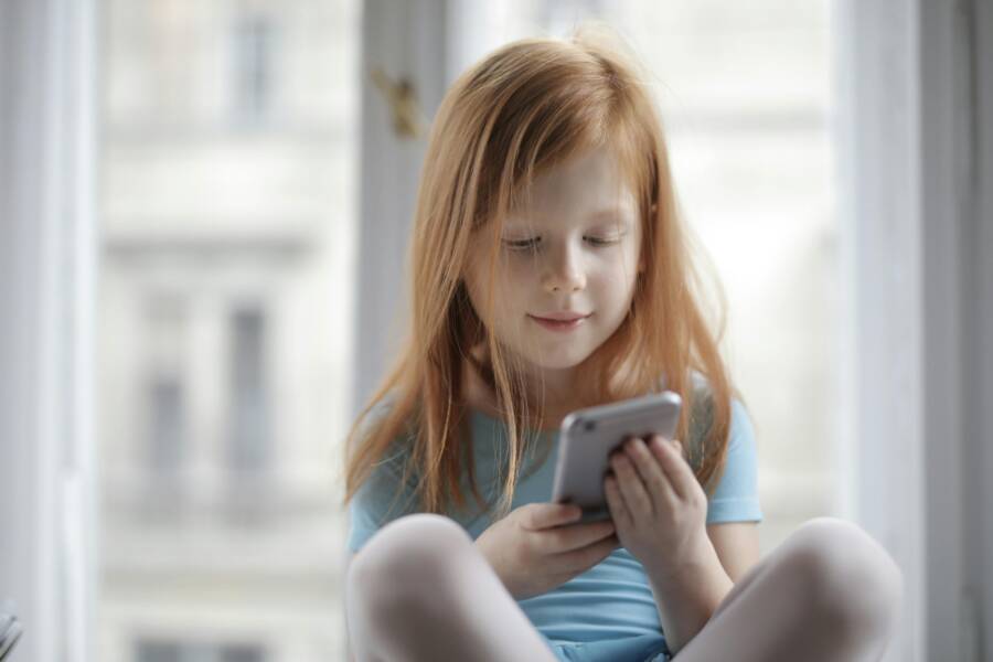 How to Set Up Parental Controls on iPhone and Android (Step-by-Step Guide) How to Set Up Parental Controls on iPhone and Android (Step-by-Step Guide)